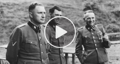 Most Americans Refuse To Believe The Story Behind This WW2 Photo