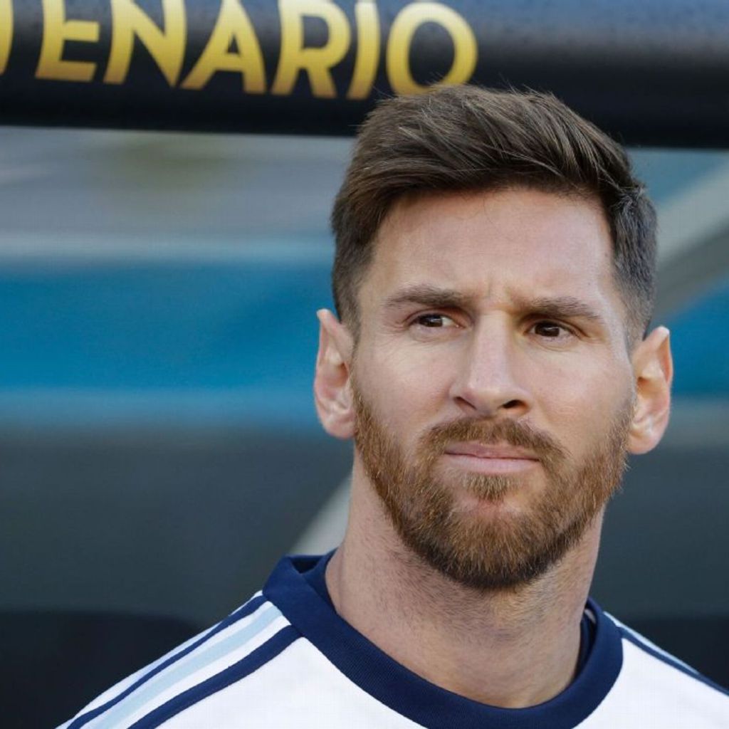 Best 100 Hair Style Messi Watch Messi Boycotts Media After
