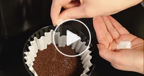  Pour This Into Your Morning Coffee To "Wake Up" Your Metabolism And Burn Fat All Day