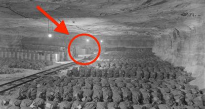 The Scary Truth Behind This World War 2 Photo Will Leave You Speechless