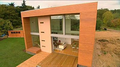 Watch Revisited - Buckinghamshire: The Inverted-Roof House (Ep 9 ...
