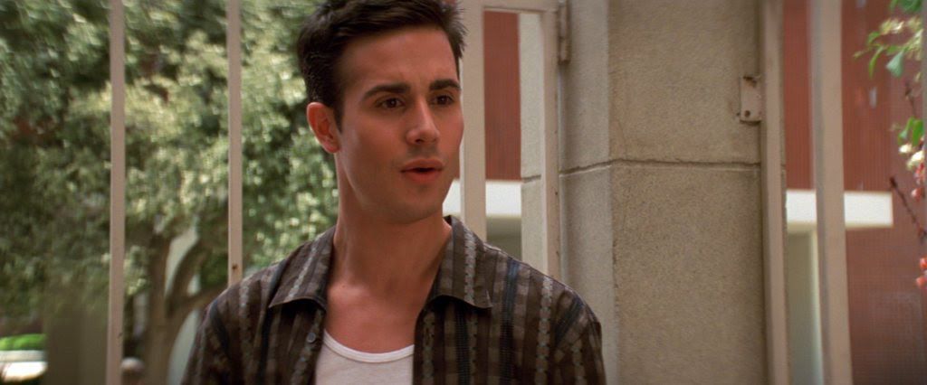 c2e30ad649115f86ba80a297968a9458610ee02d538f059679633c07f19750bf_large